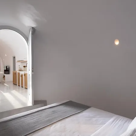 Serendipity Cliffside & Apartament Imerovigli (Santorini)