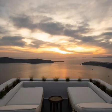 Serendipity Cliffside & * Imerovigli (Santorini)