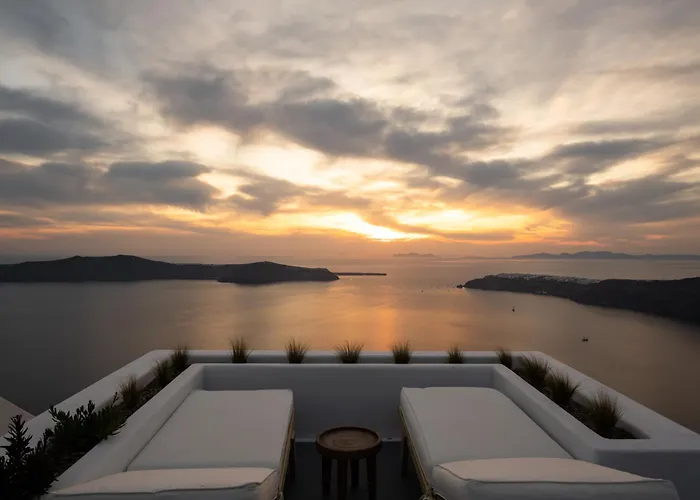 Serendipity Cliffside & * Imerovigli (Santorini)